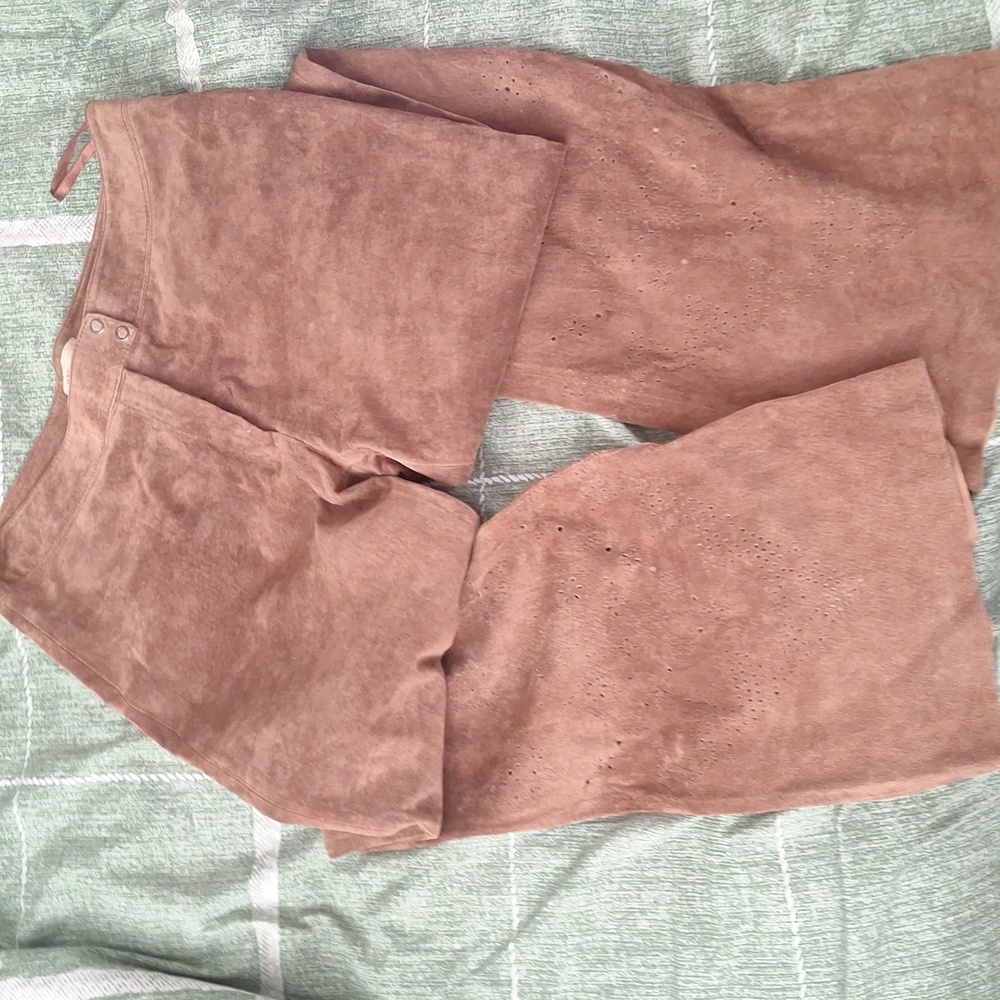 ✨️Vintage MNG Genuine Swede Caramel Pants NWOT- US 8